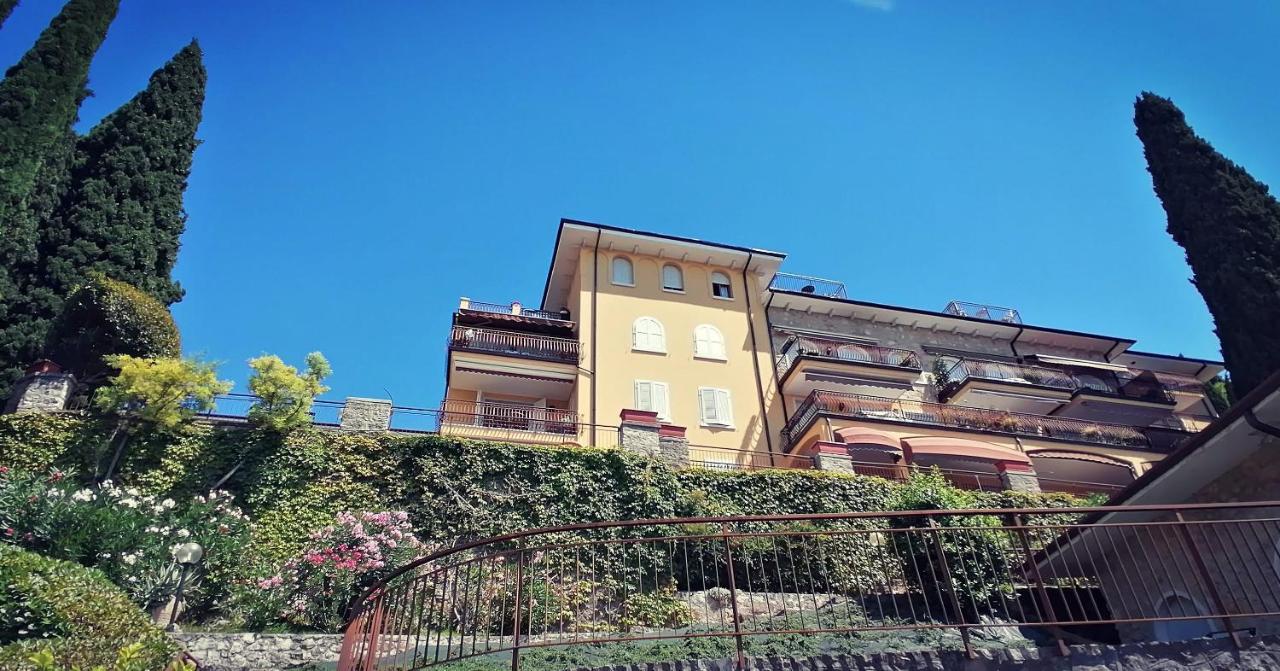 Bellavista Eremitaggio Apartment Torri Del Benaco Luaran gambar