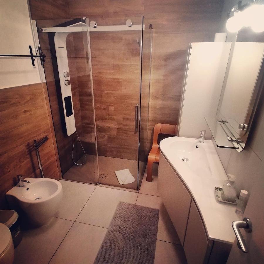 Bellavista Eremitaggio Apartment Torri Del Benaco Luaran gambar
