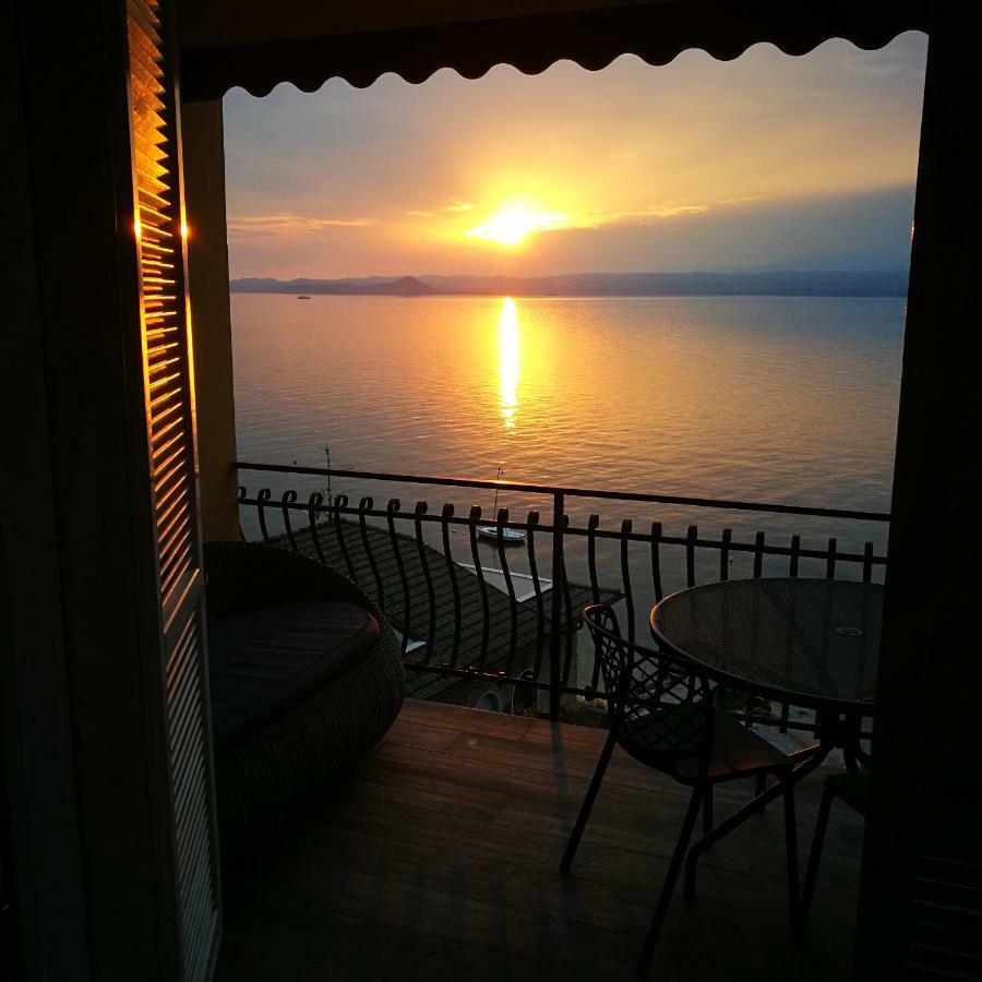 Bellavista Eremitaggio Apartment Torri Del Benaco Luaran gambar